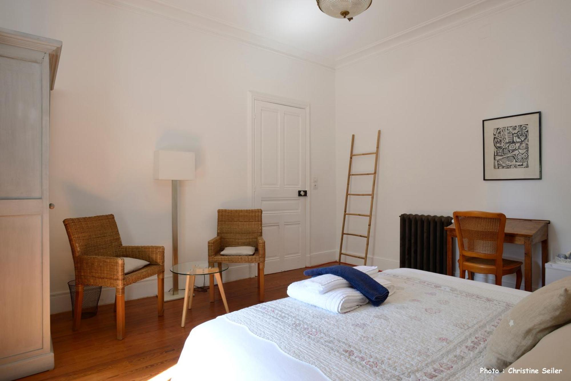 Bed and Breakfast Un Nid en Camargue Salin-de-Giraud Exterior foto